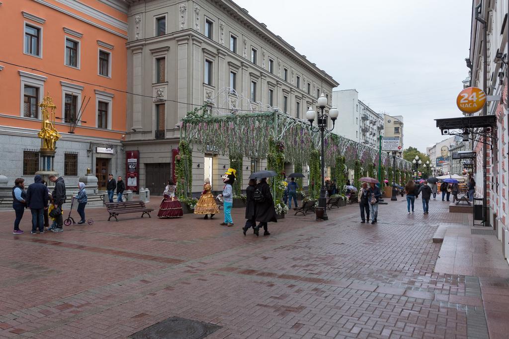 Apartment On Arbat 31 Moscow Exterior photo